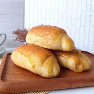 Salt Bread Roombutter