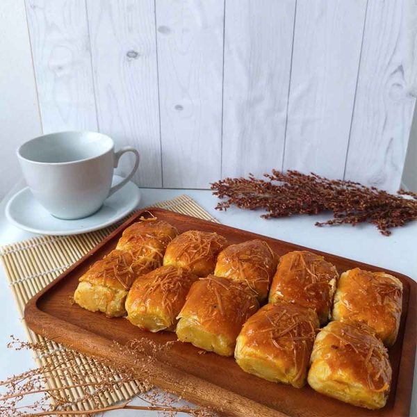 Pisang Bolen 10 Pcs - Image 4